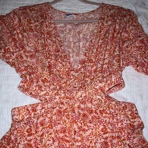 Old navy dress with side cut outs